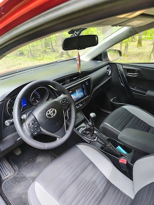 Toyota auris 1.6 2015 - imagine 8