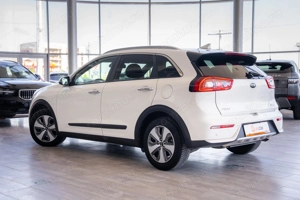Kia Niro HYBRID 16 - imagine 7