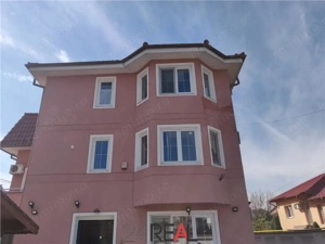 Vila de vanzare pretabila pentru rezidenta birouri gradinita