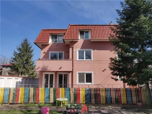 Vila de vanzare pretabila pentru rezidenta birouri gradinita - imagine 2