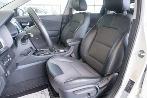 Kia Niro HYBRID 16 - imagine 19