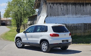 VW Tiguan 1.4TSI 4Motion Navigatie DubluClima SenzoriParcare Bluethoot CamerăMarșarier Euro5  - imagine 4