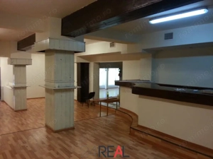 Vanzare cladire pretabila restaurant sau birouri - imagine 4