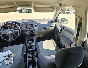 VW Tiguan 1.4TSI 4Motion Navigatie DubluClima SenzoriParcare Bluethoot CamerăMarșarier Euro5  - imagine 6