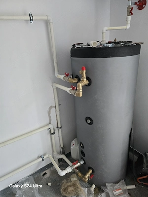 Angajez instalatori si ajutor instalator