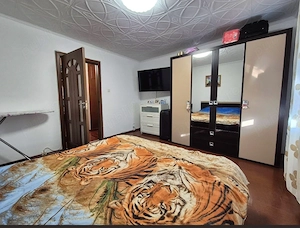 Vand apartament 3 camere parter - imagine 4