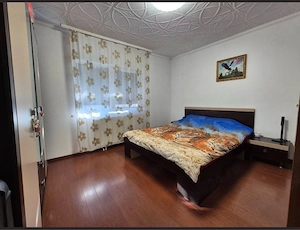 Vand apartament 3 camere parter - imagine 2