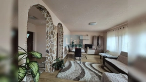 Casa la cheie cu garaj, D+P+E, 200 mpu, 1 400 mpt, central Dezmir - imagine 6
