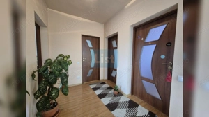 Casa la cheie cu garaj, D+P+E, 200 mpu, 1 400 mpt, central Dezmir - imagine 15