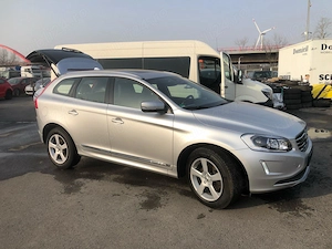 Vand Volvo XC60 D5 AWD an 2017 - imagine 2