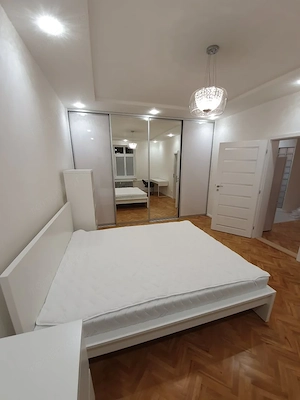 De inchiriat apartament cu o camera in zona Badea Cartan - imagine 3