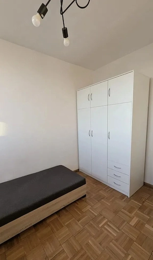 De inchiriat garsoniera in zona Buziasului