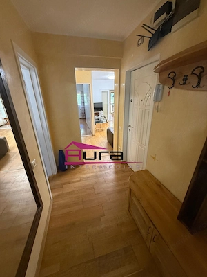 Inchiriez Apartament 3 camere zona Str.Babadag - imagine 2