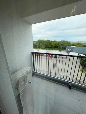 Apartament doua camere de vanzare str Avram Iancu 344 Floresti - imagine 5