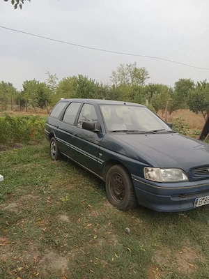 Ford Escort - imagine 6