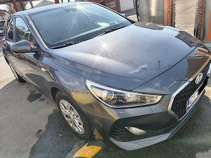 Hyundai I30 hatchback benzina - imagine 3