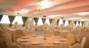 Spațiu Comercial tip Ballroom, 440 mp + 1000 mp parcare privata