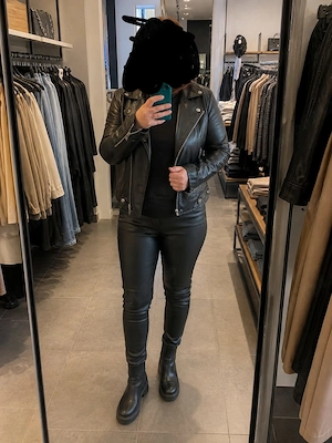 Stăpână Malina!!bdsm soft ,hard,medical,erotic