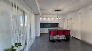 Casa ultrafinisata, garaj, panouri fotovoltaice - imagine 16
