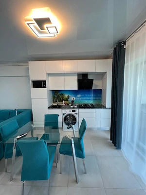 Apartament 2 camere de închiriat în regim hotelier   Mamaia, zona Rex - imagine 5