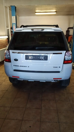 Land Rover Freelander 2 - imagine 2