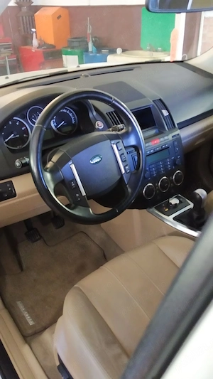 Land Rover Freelander 2 - imagine 3