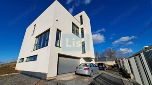 Casa remarcabila, 297 mpu, terasa pe acoperis, garaj, panorama - imagine 4