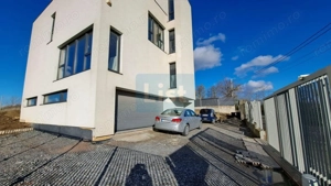 Casa remarcabila, 297 mpu, terasa pe acoperis, garaj, panorama - imagine 5