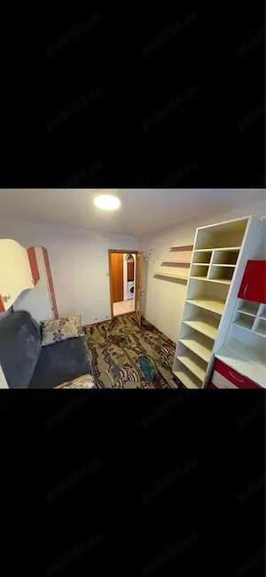 Apartament 3 camere - Zona Aradului