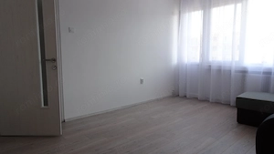 Inchiriez apartament 2 camere in Deva, zona ultracentrala, pe Bld. 1 Decembrie, etaj 2,  - imagine 11