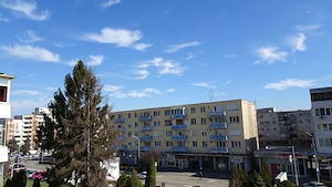 Inchiriez apartament 2 camere in Deva, zona ultracentrala, pe Bld. 1 Decembrie, etaj 2,  - imagine 14