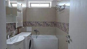 Inchiriez apartament 2 camere in Deva, zona ultracentrala, pe Bld. 1 Decembrie, etaj 2,  - imagine 8