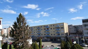 Inchiriez apartament 2 camere in Deva, zona ultracentrala, pe Bld. 1 Decembrie, etaj 2,  - imagine 16