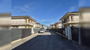 Casa superba la cheie, strada privata, central Dezmir. - imagine 4