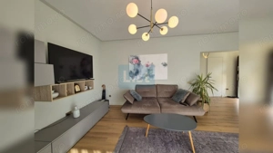 Casa superba la cheie, strada privata, central Dezmir. - imagine 15