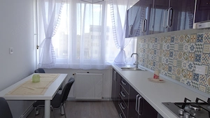 Inchiriez apartament 2 camere in Deva, zona ultracentrala, pe Bld. 1 Decembrie, etaj 2,  - imagine 7