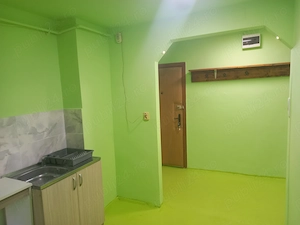 Proprietar închiriez apartament  !!