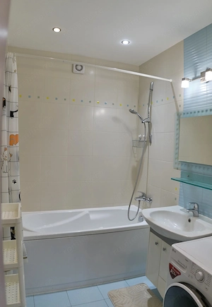 Apartament cu 2 camere de inchiriat in zona Complex Studentesc  - imagine 6