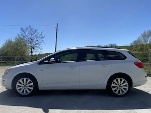 *** Vând Opel Astra Sports Tourer *** - imagine 6