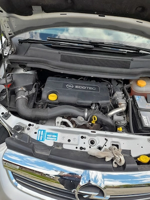 Vand Opel Zafira  an fabricatie 2012 ,euro5 ,diesel 
