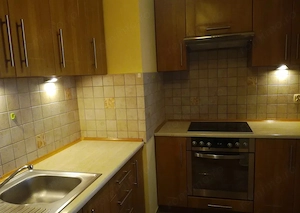 De inchiriat apartament cu o camera in zona Spitalului Judetean