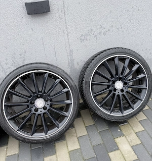 Vând Jante Originale Mercedes 225/45 R 19 cu tot cu anvelope all season în stare bună ‼️