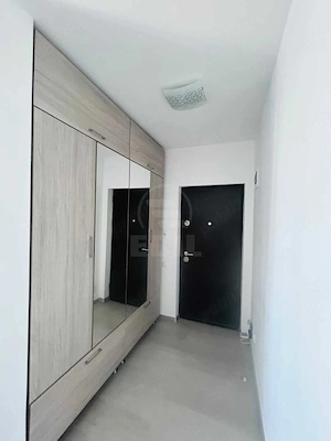 Apartament de 2 camere, semidecomandat, zona Teilro - imagine 8