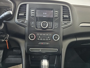Renault Megane IV preluare leasing - imagine 7