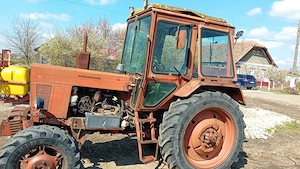 Vand 2 tractoare mtz si jd
