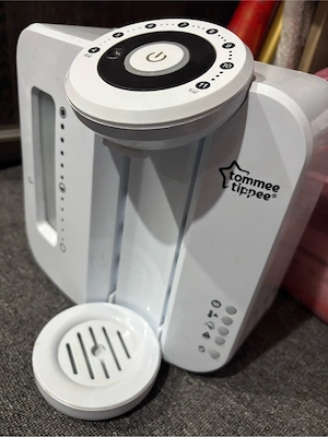 Aparat de facut lapte praf Tommee tippee