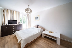 Apartament cu o camera de inchiriat in zona Soarelui