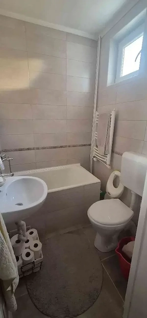 Apartament 2 camere, Velenta,  Etaj 3 , Zona linistita,  Aproape de centru - imagine 2