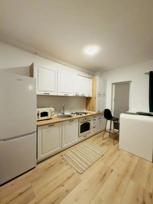 Apartament 1 camera, open space, etaj 2, mobilat modern in Giroc - imagine 5