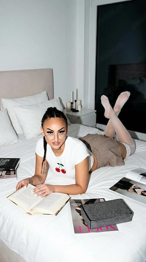 Raluca Hott - imagine 2
